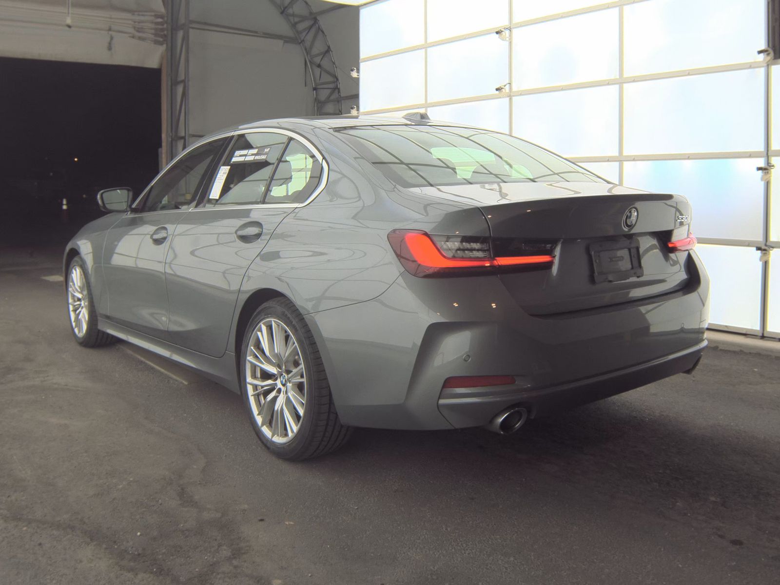 2024 BMW 3 Series 330i RWD