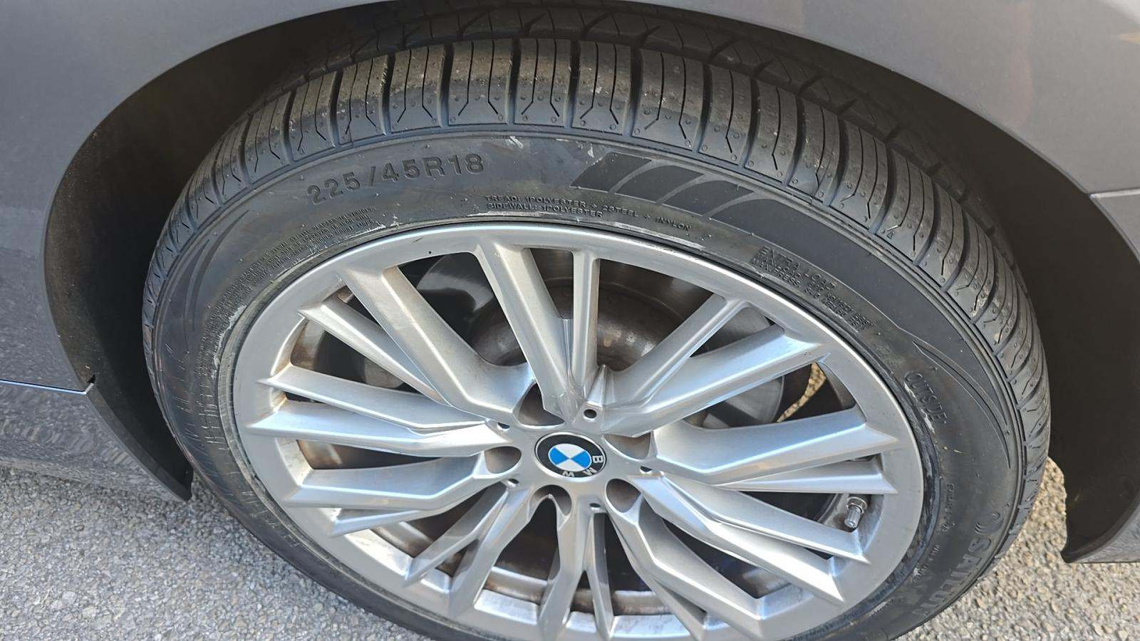 2024 BMW 3 Series 330i RWD