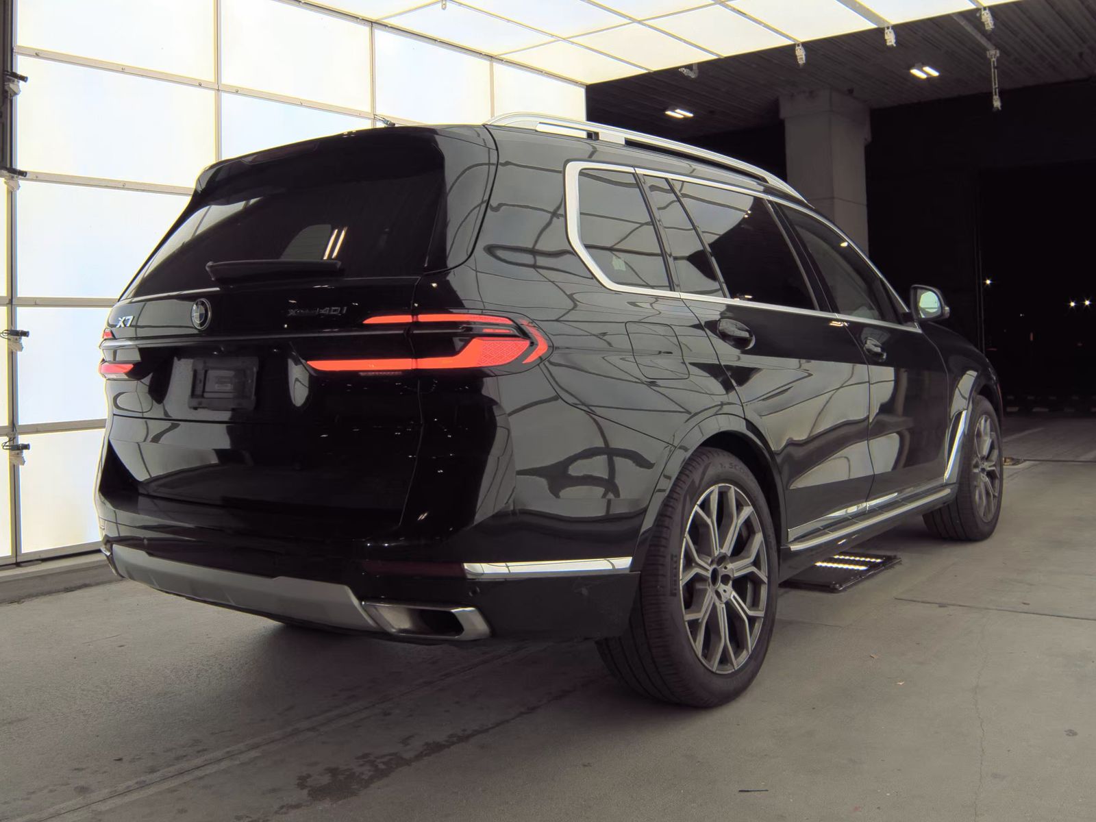 2024 BMW X7 xDrive40i AWD