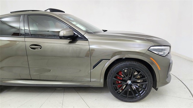 2022 BMW X6 M50i AWD
