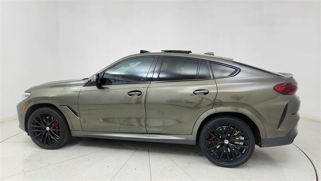 2022 BMW X6 M50i AWD