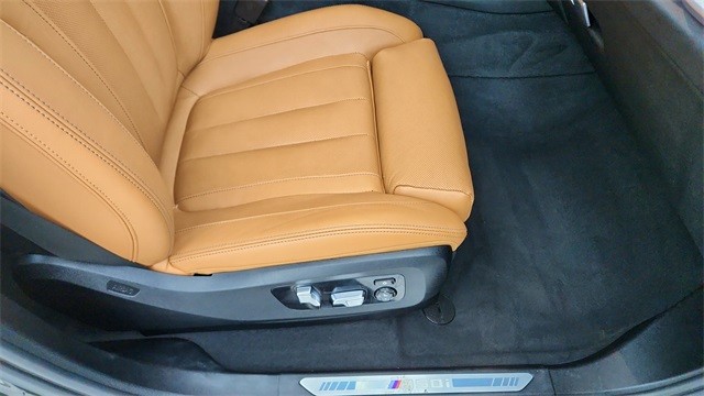 2022 BMW X6 M50i AWD