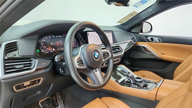 2022 BMW X6 M50i AWD