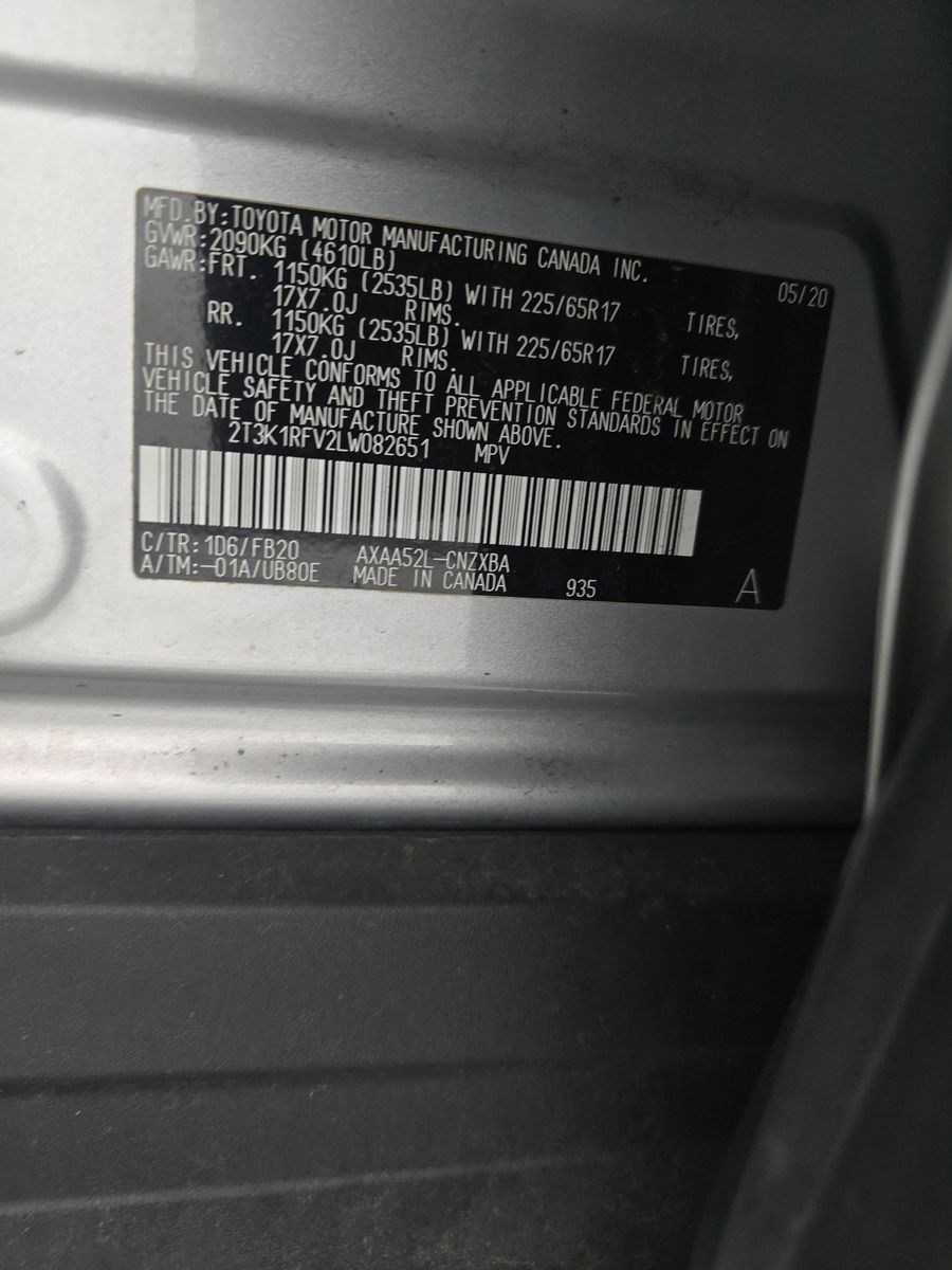 2020 Toyota RAV4 LE FWD