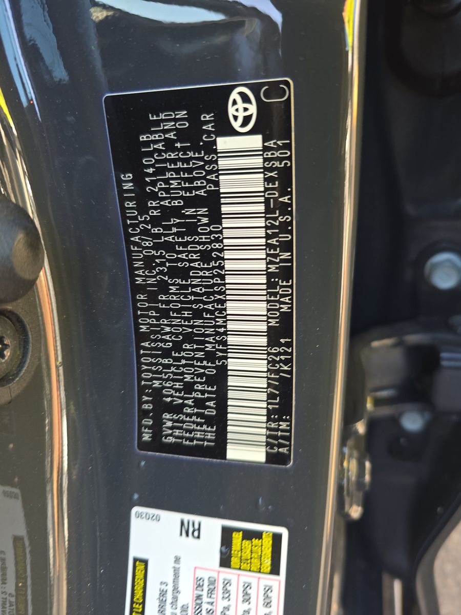 2025 Toyota Corolla SE FWD