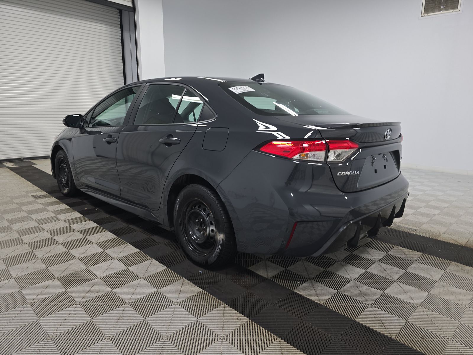 2025 Toyota Corolla SE FWD