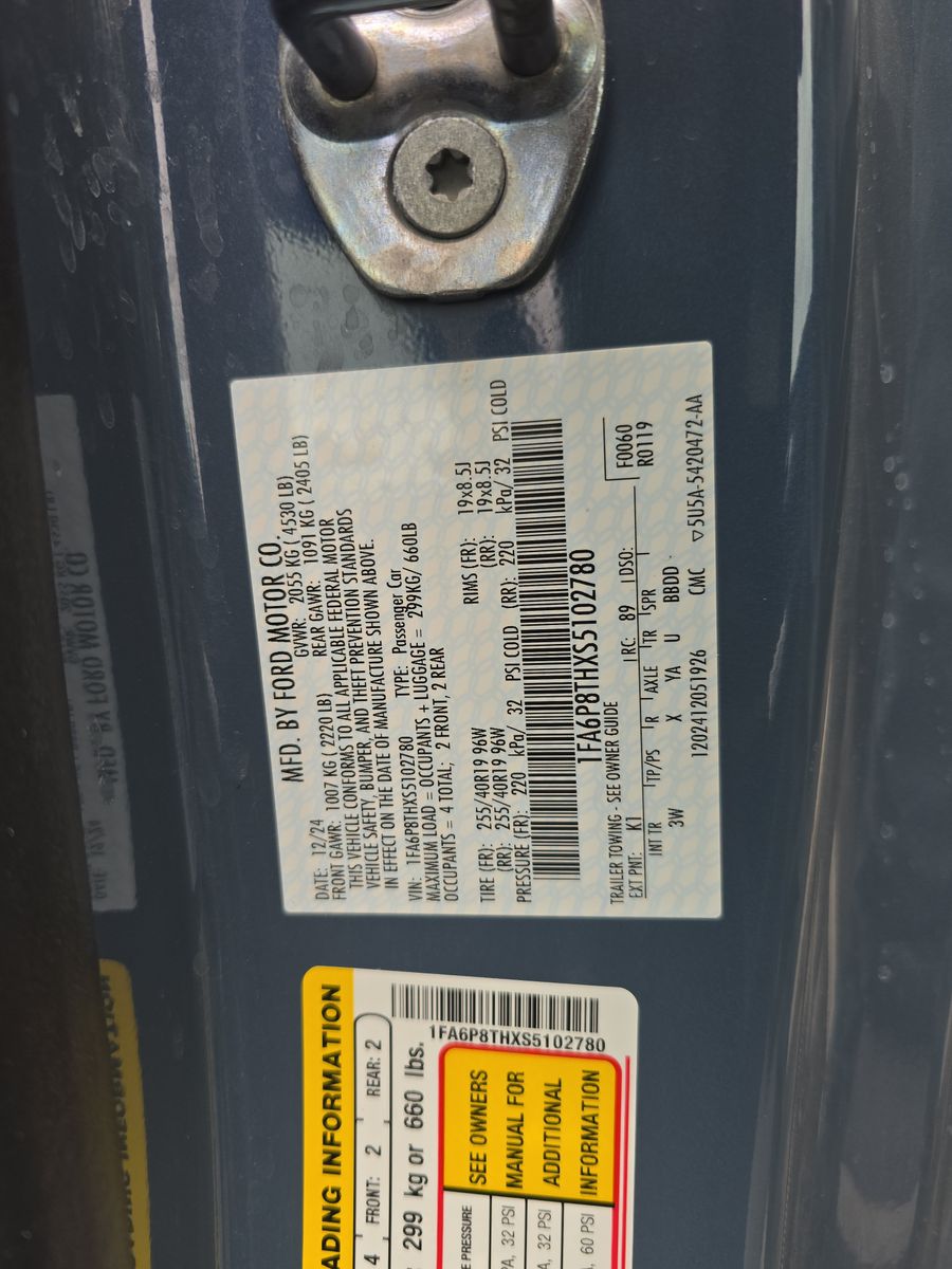 2025 Ford Mustang EcoBoost Premium RWD