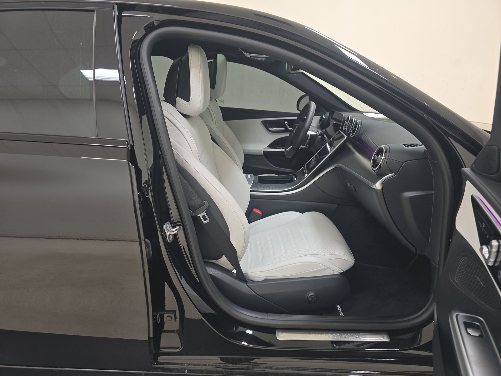 2025 Mercedes-Benz C-Class C 300 RWD