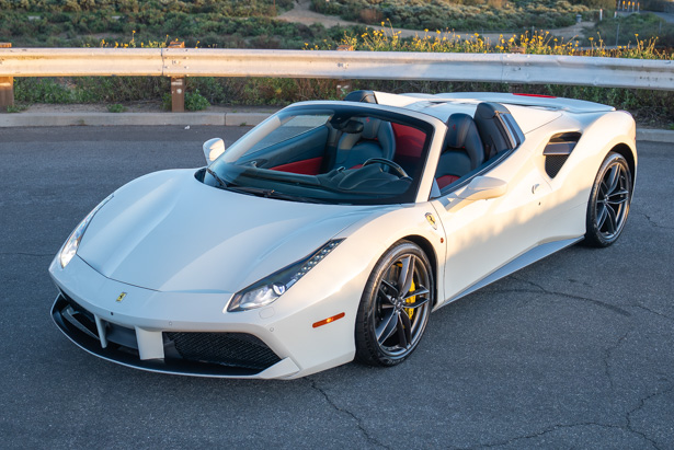 2018 Ferrari 488 Base RWD