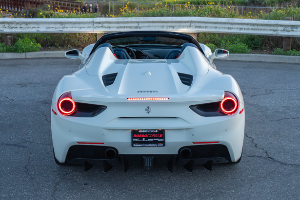 2018 Ferrari 488 Base RWD