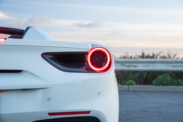 2018 Ferrari 488 Base RWD