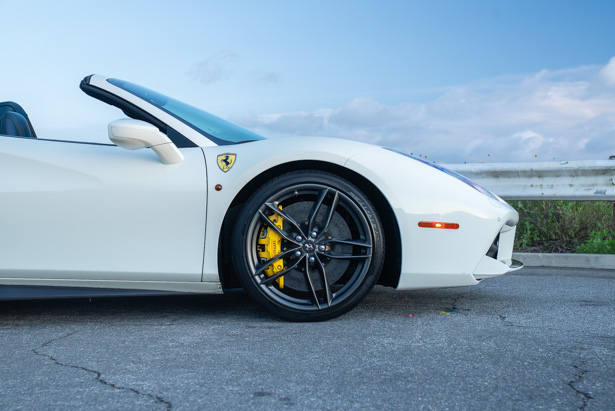 2018 Ferrari 488 Base RWD