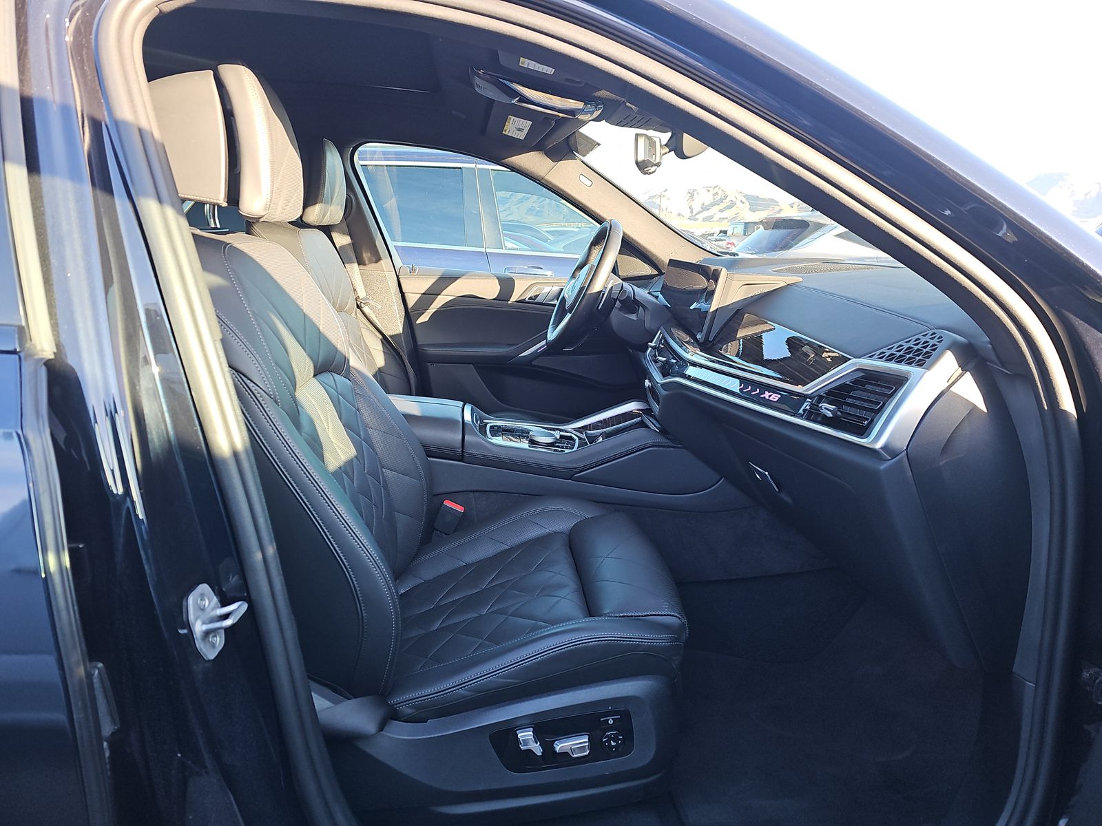 2025 BMW X6 xDrive40i AWD