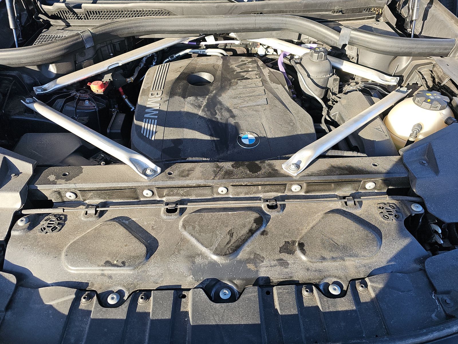 2025 BMW X6 xDrive40i AWD