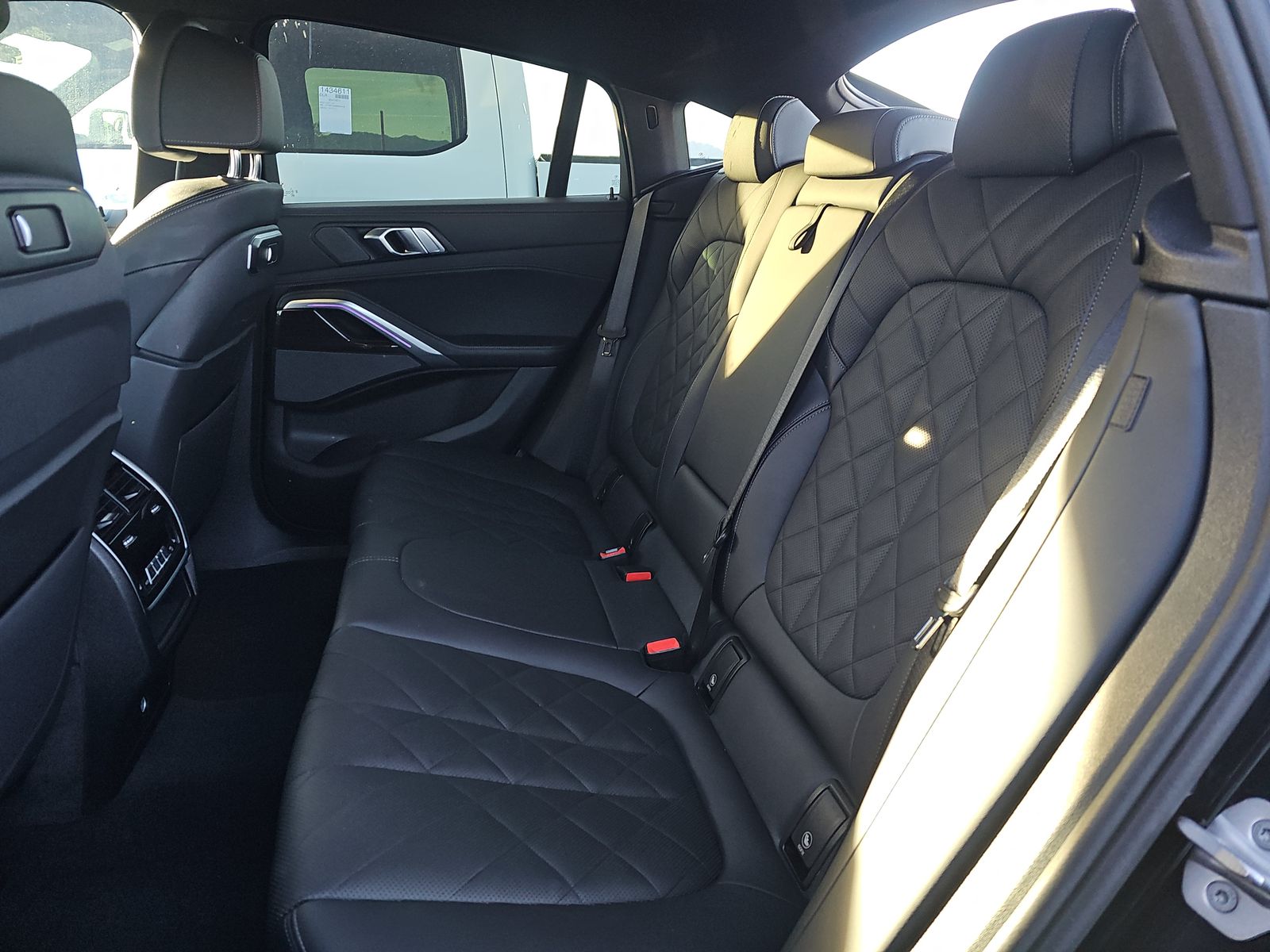 2025 BMW X6 xDrive40i AWD