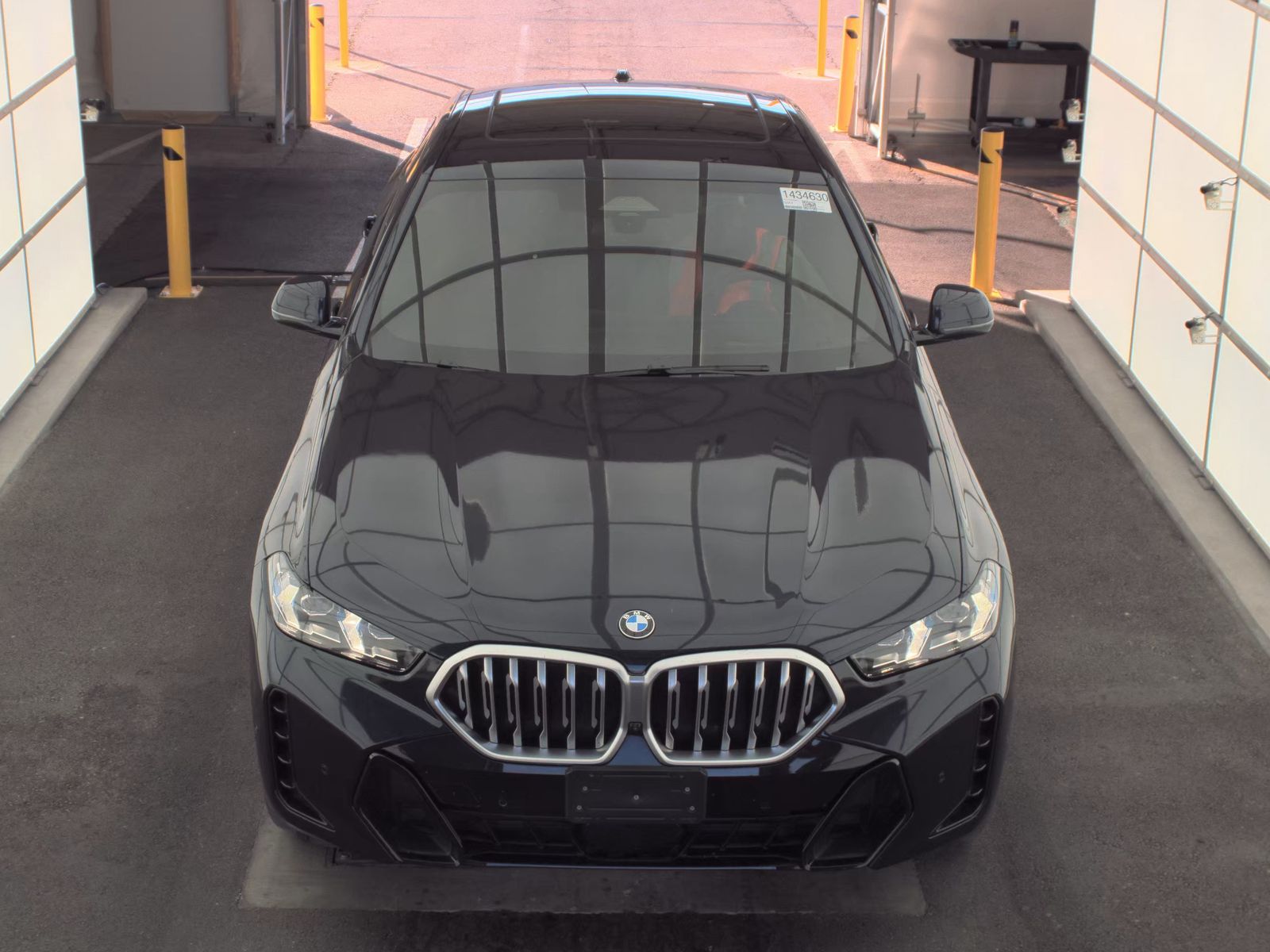 2025 BMW X6 xDrive40i AWD