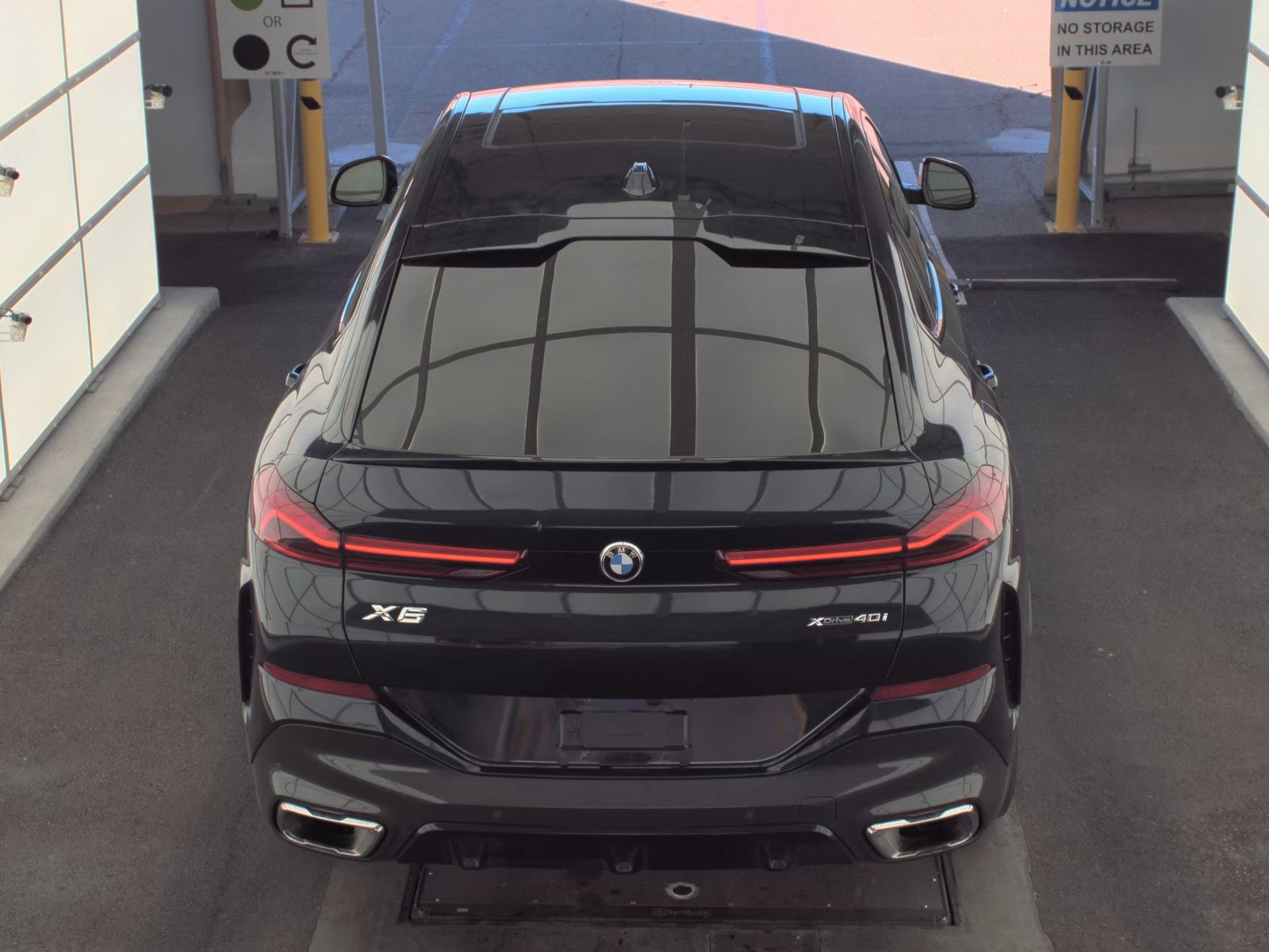 2025 BMW X6 xDrive40i AWD