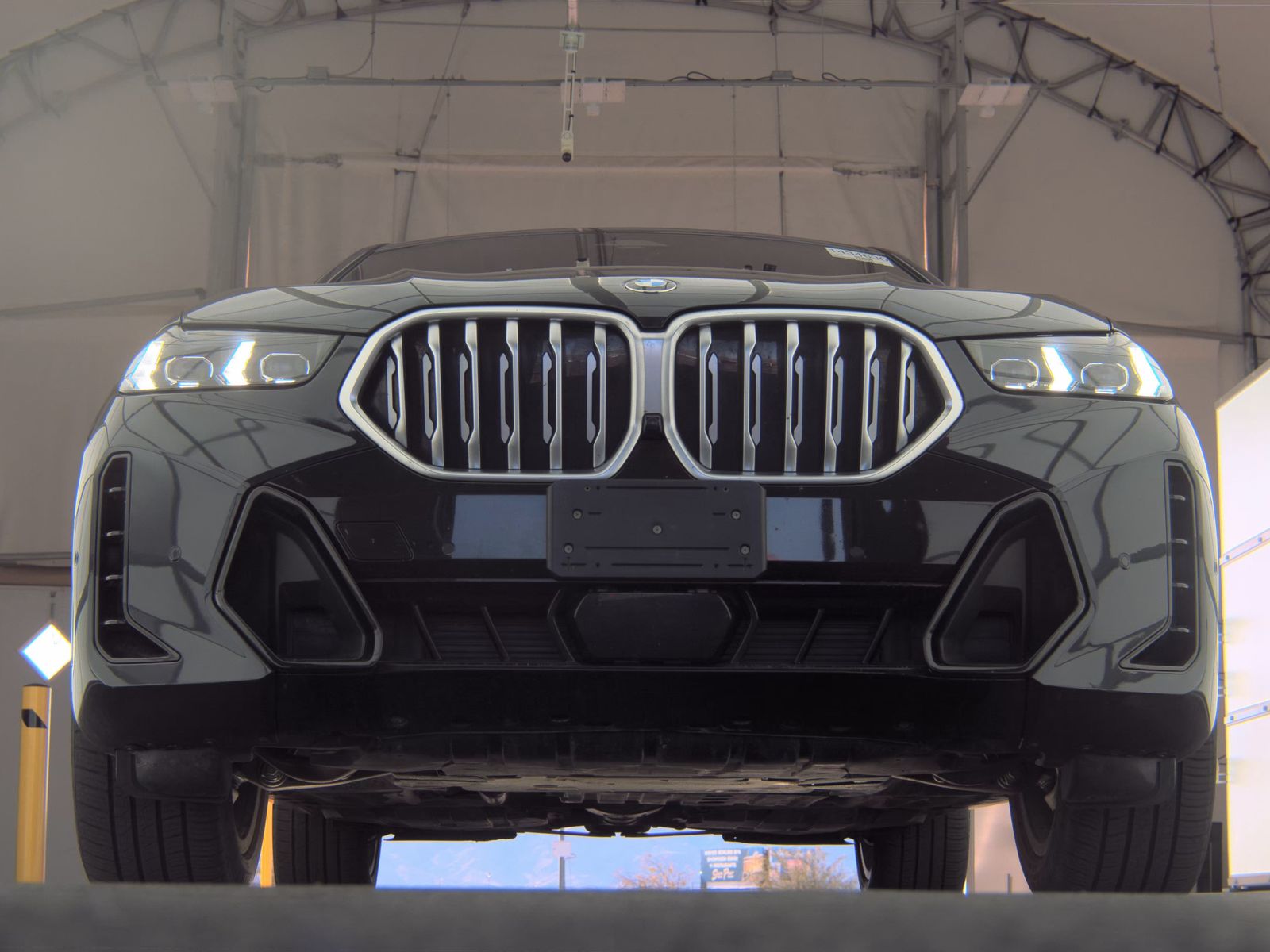 2025 BMW X6 xDrive40i AWD