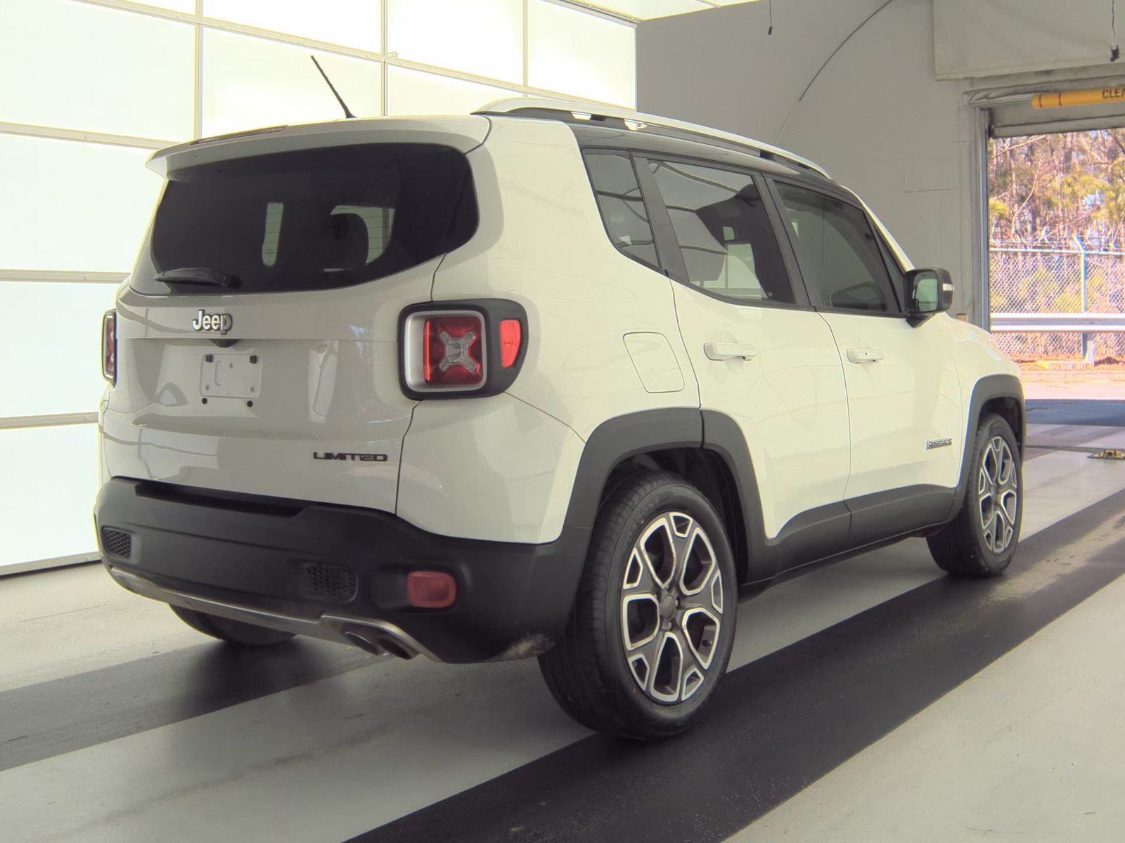 2016 Jeep Renegade Limited FWD