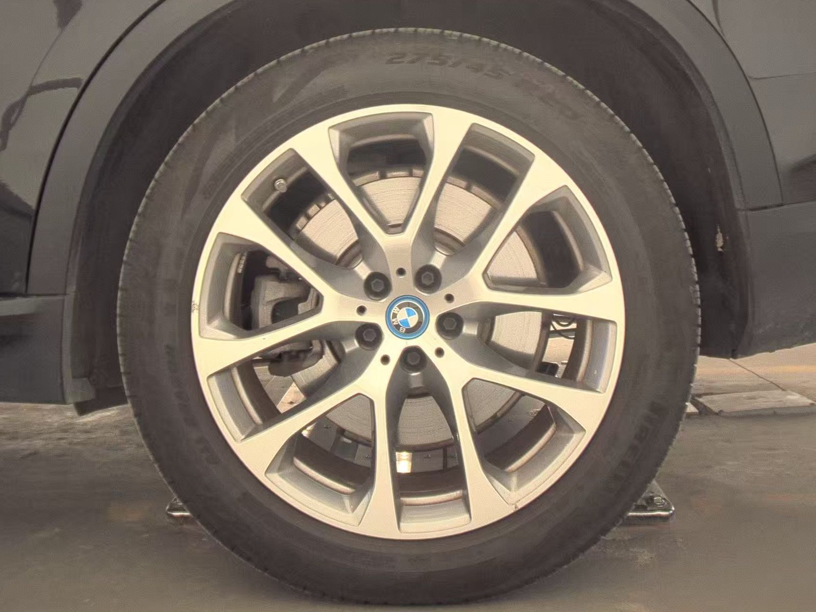 2025 BMW X5 xDrive50e AWD