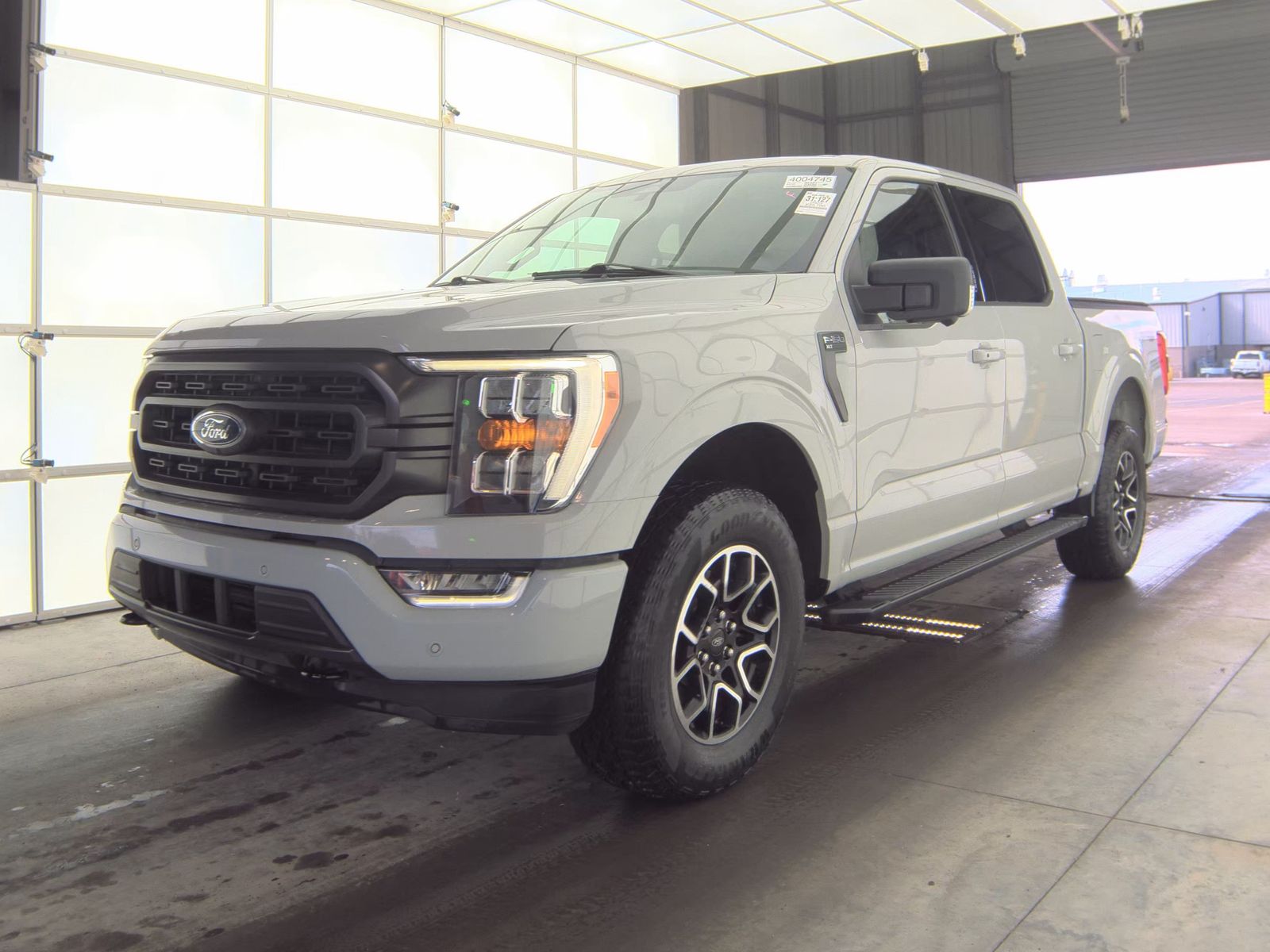 2023 Ford F-150 XLT AWD
