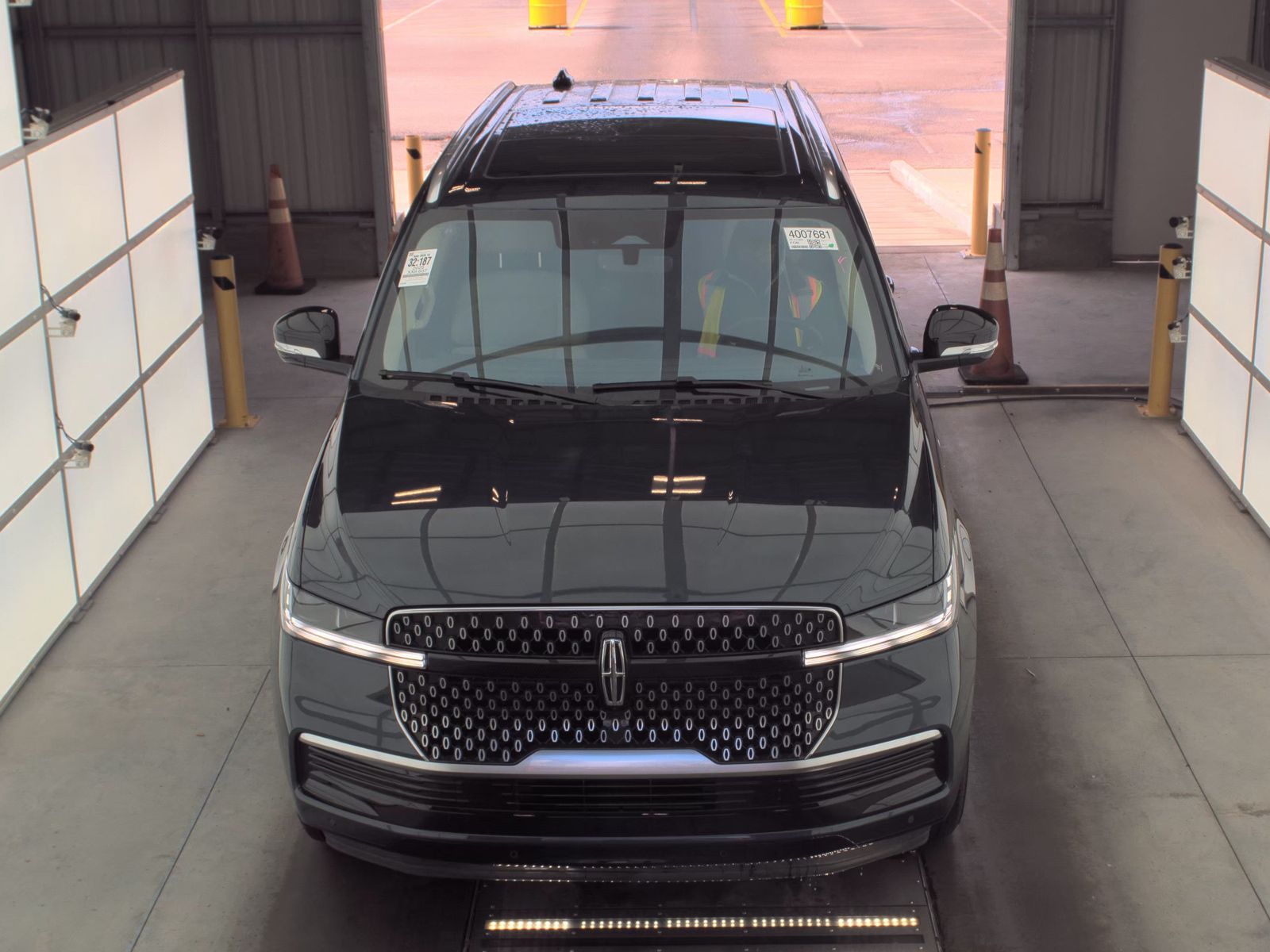 2025 Lincoln Navigator Reserve AWD