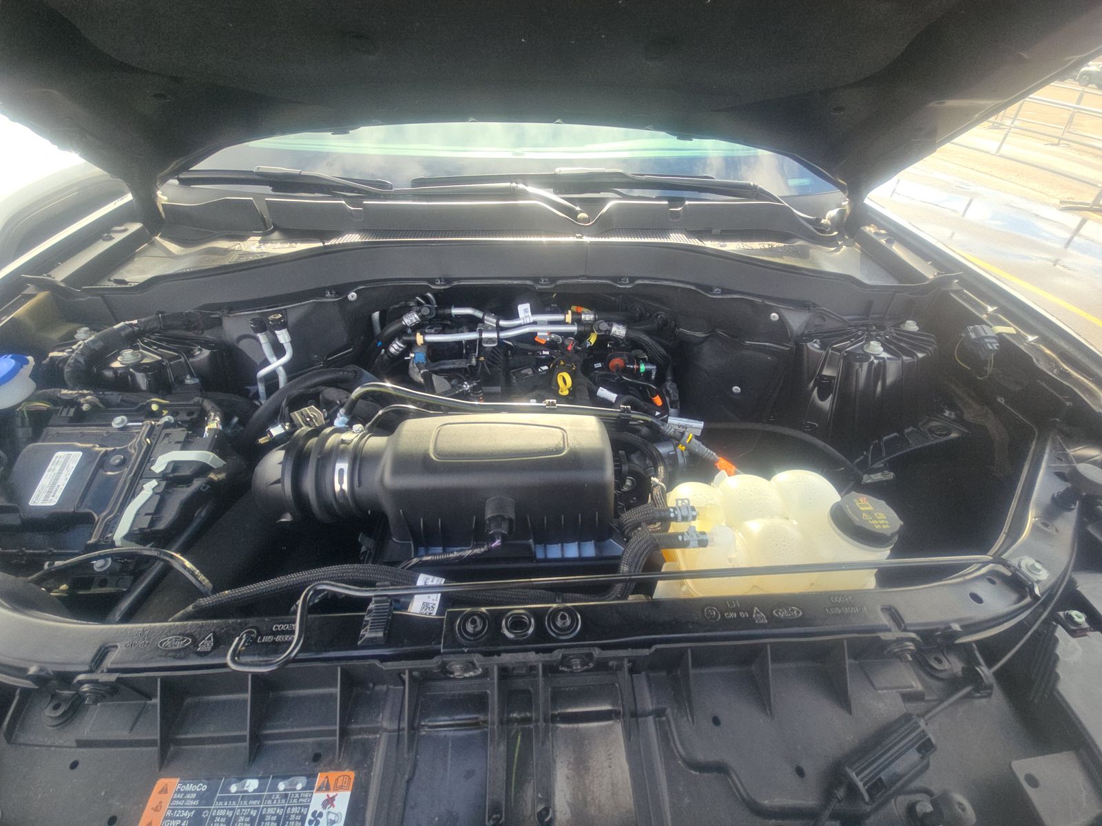 2023 Ford Explorer XLT AWD