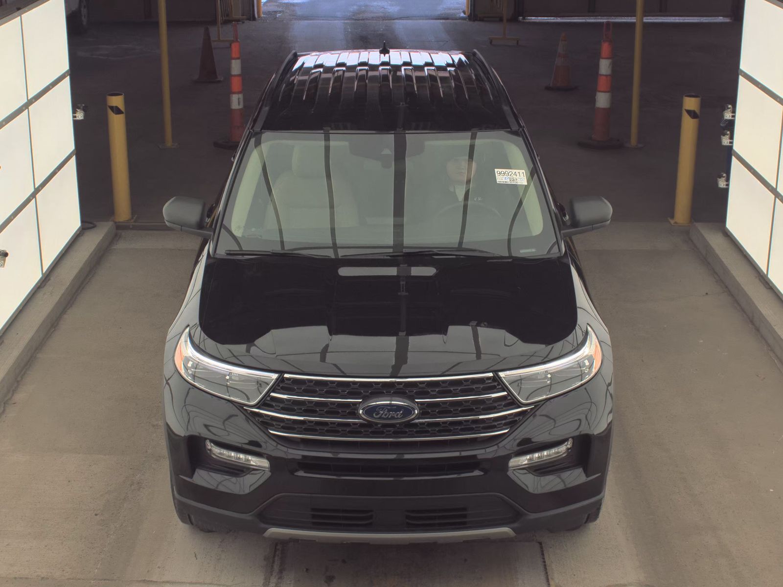 2023 Ford Explorer XLT AWD