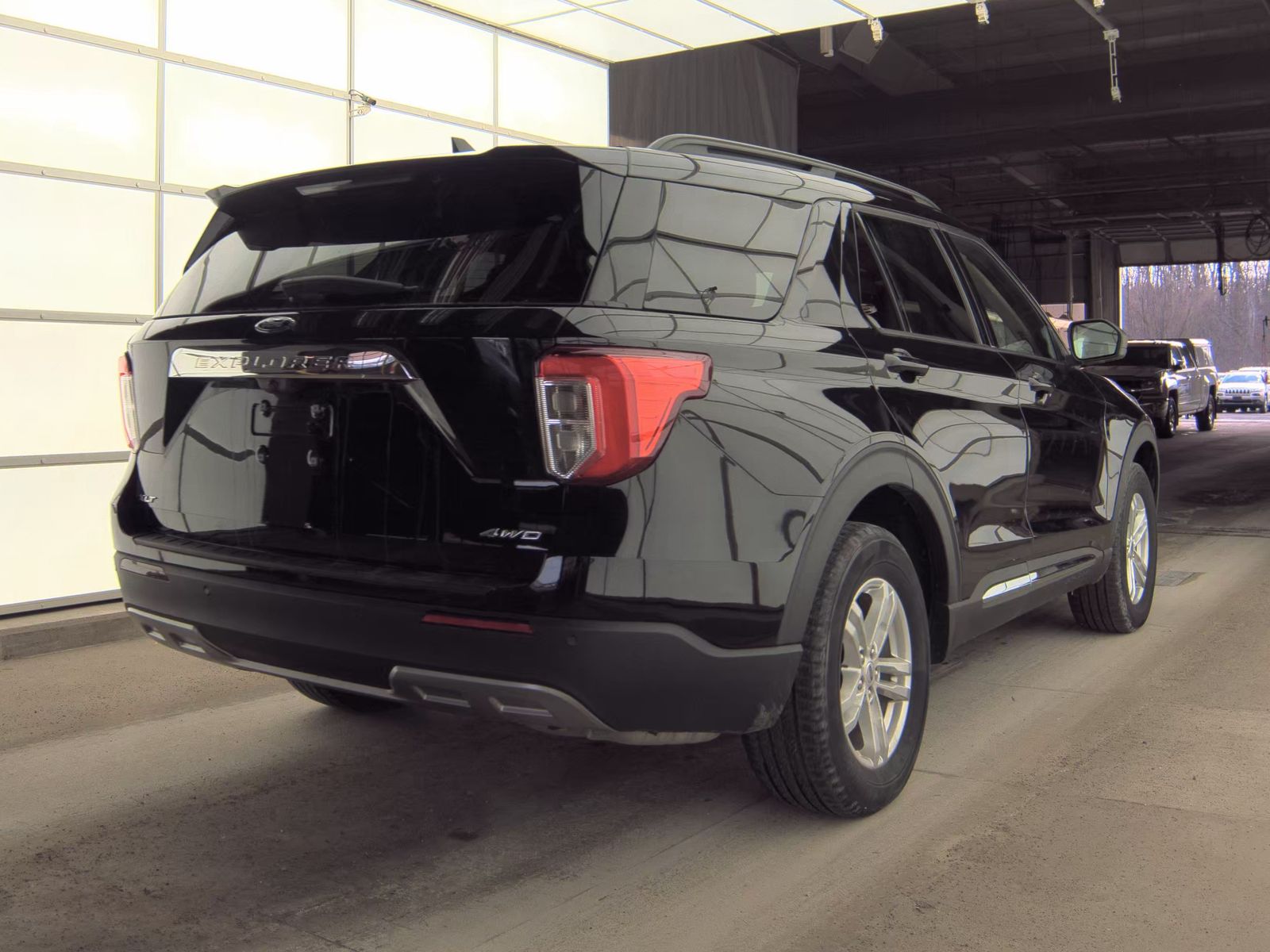 2023 Ford Explorer XLT AWD