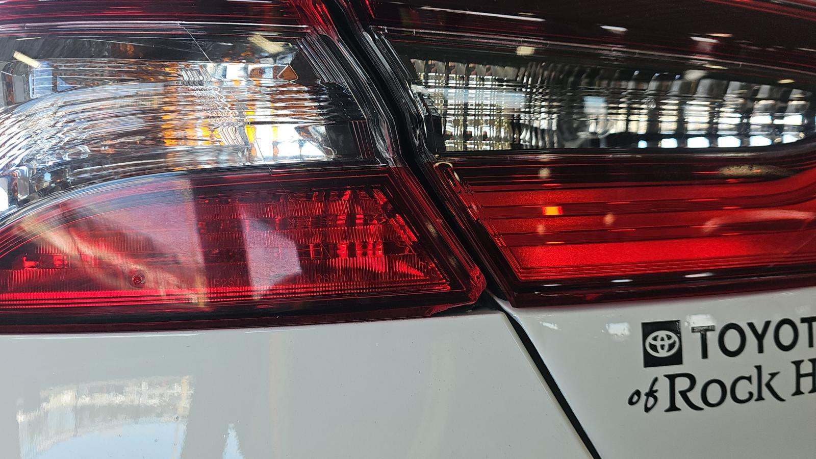 2021 Toyota Camry SE FWD