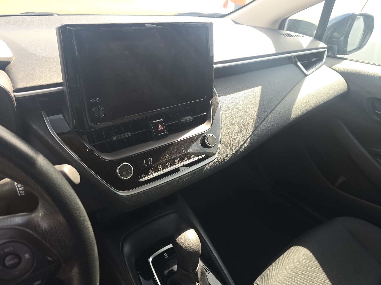 2024 Toyota Corolla LE FWD