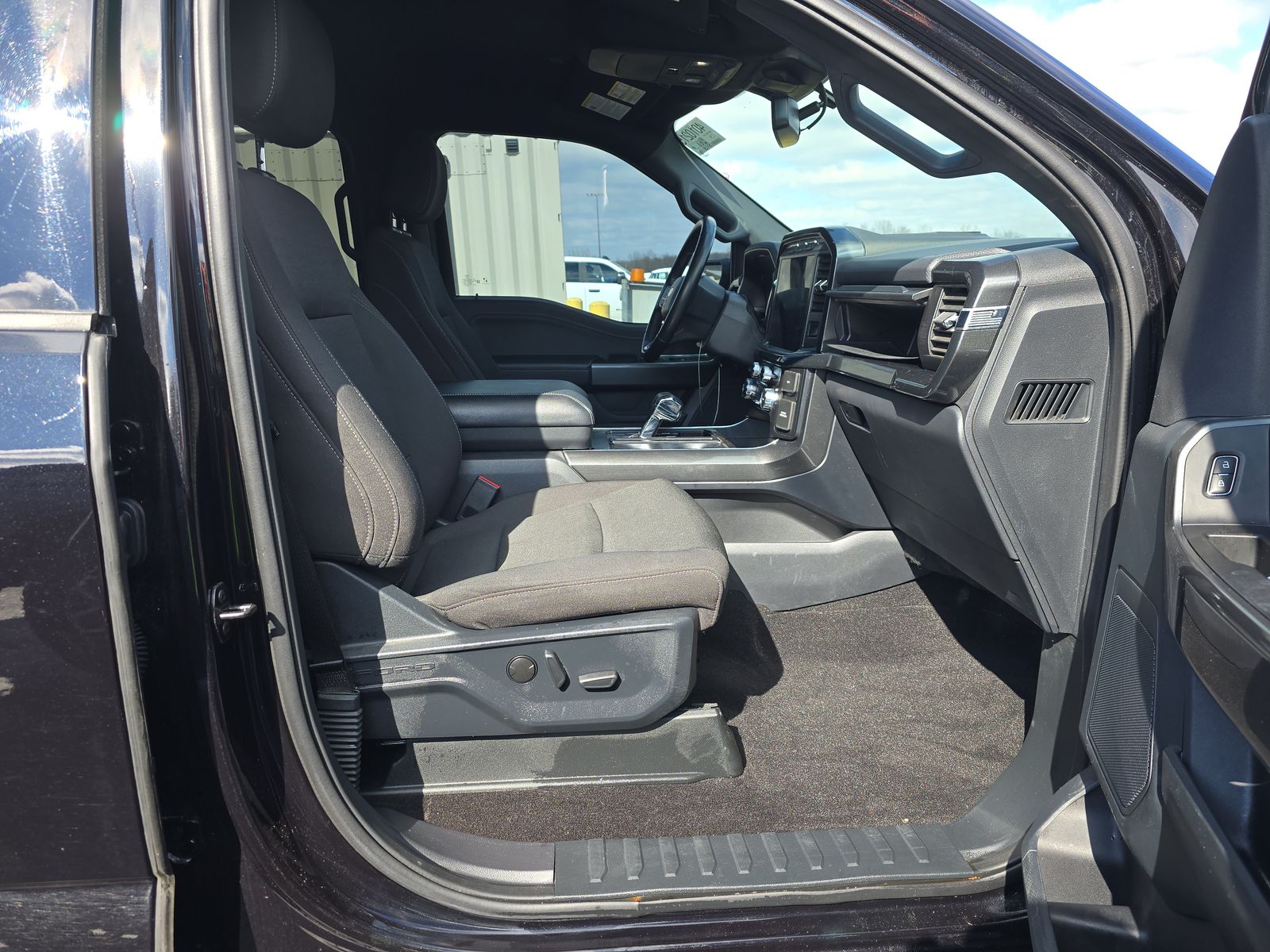 2022 Ford F-150 XLT AWD