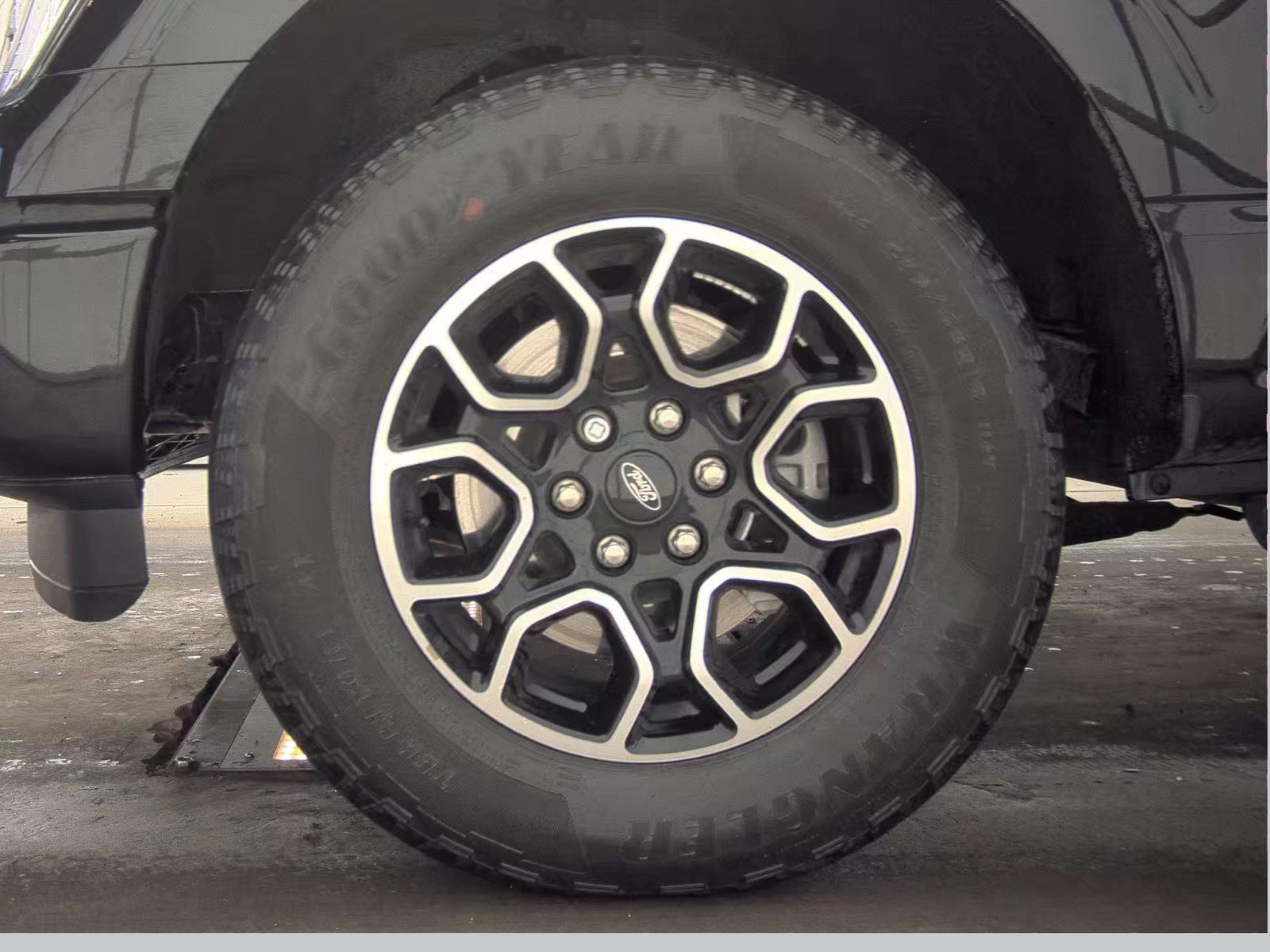 2022 Ford F-150 XLT AWD