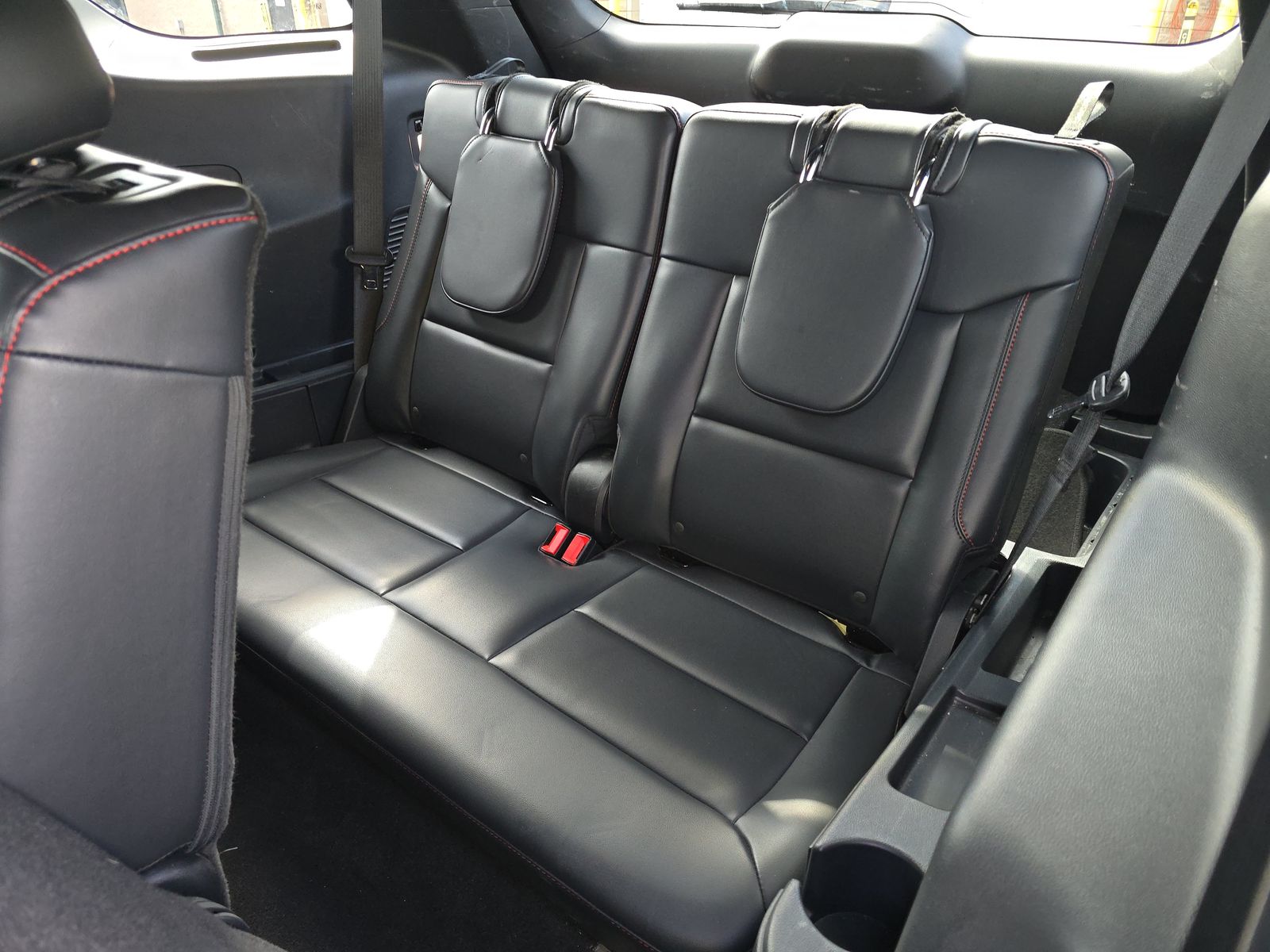 2025 Ford Explorer ST-Line AWD