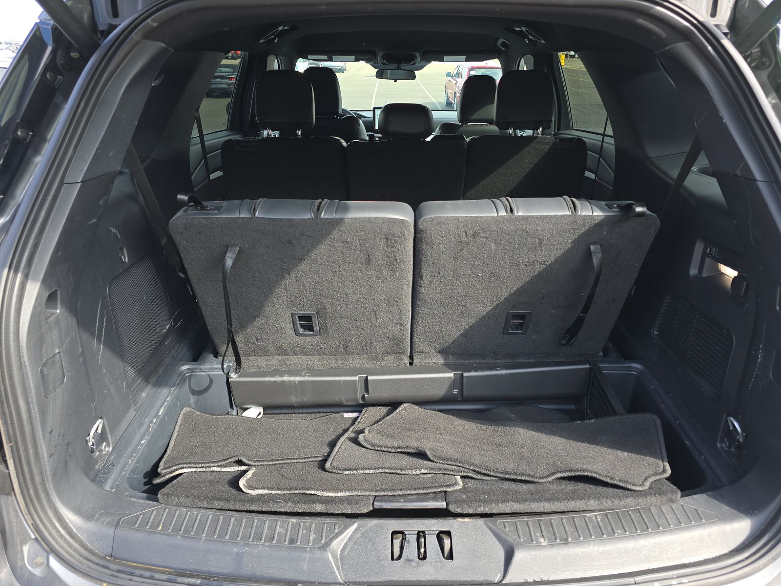 2025 Ford Explorer ST-Line AWD