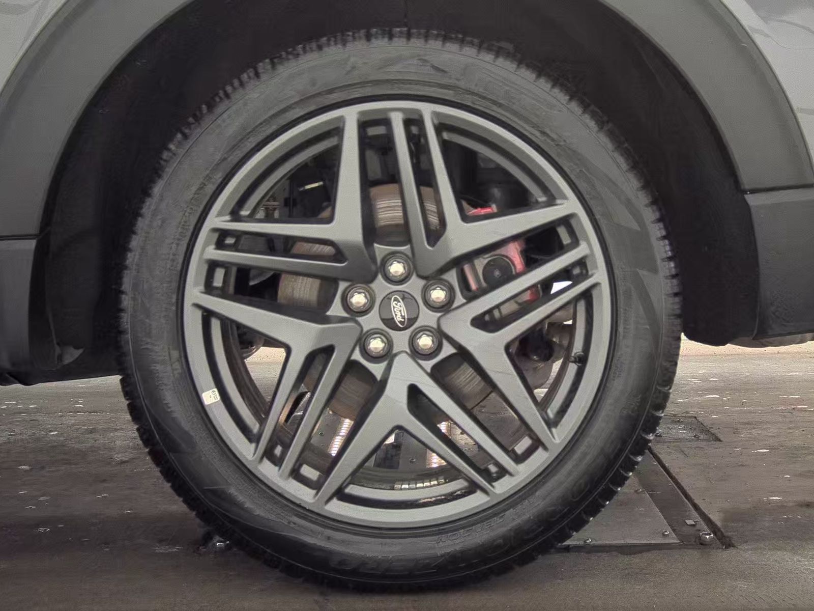 2025 Ford Explorer ST-Line AWD