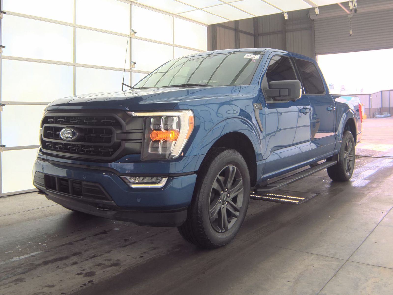 2023 Ford F-150 XLT AWD