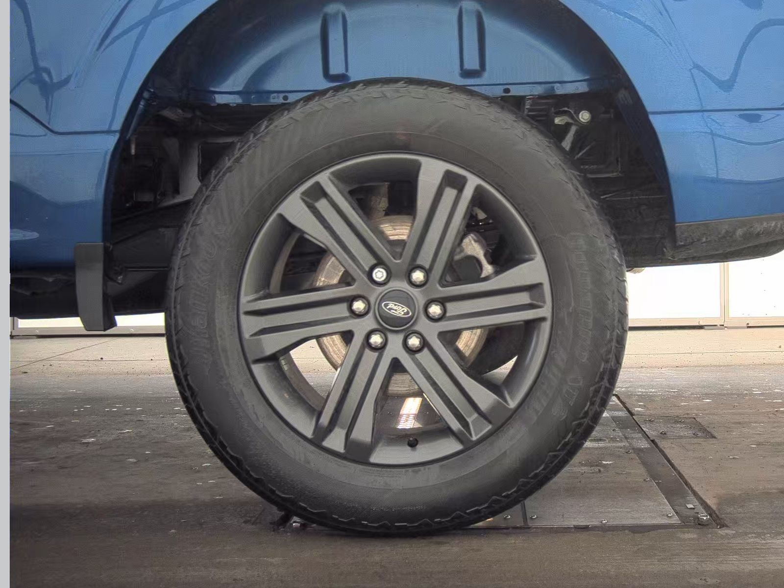 2023 Ford F-150 XLT AWD