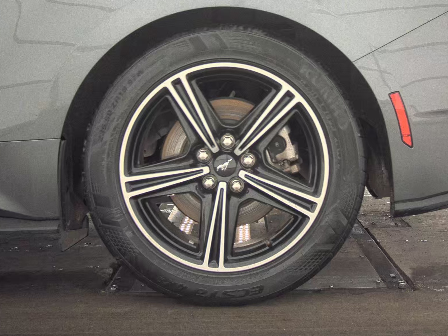 2024 Ford Mustang EcoBoost Premium RWD