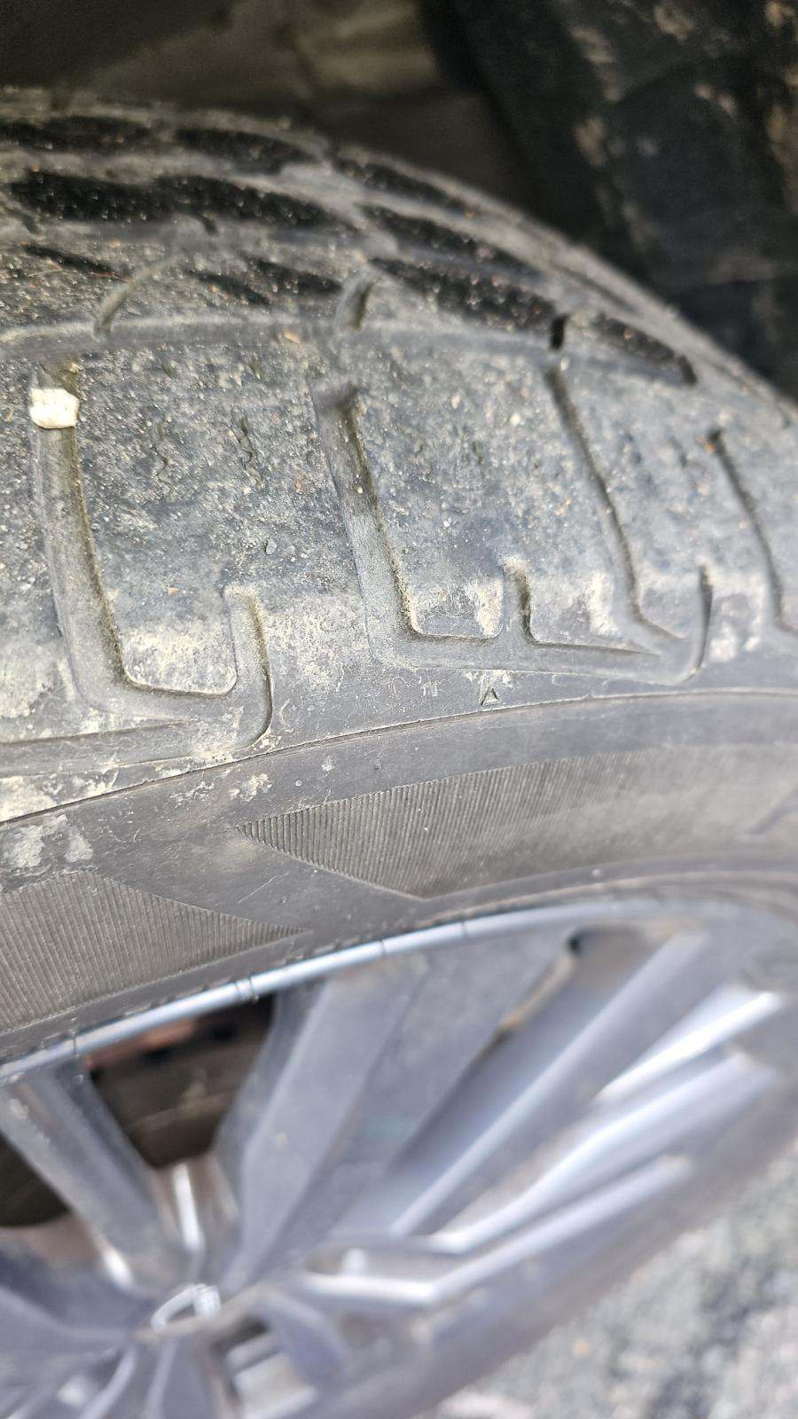 2022 Nissan Pathfinder SL AWD