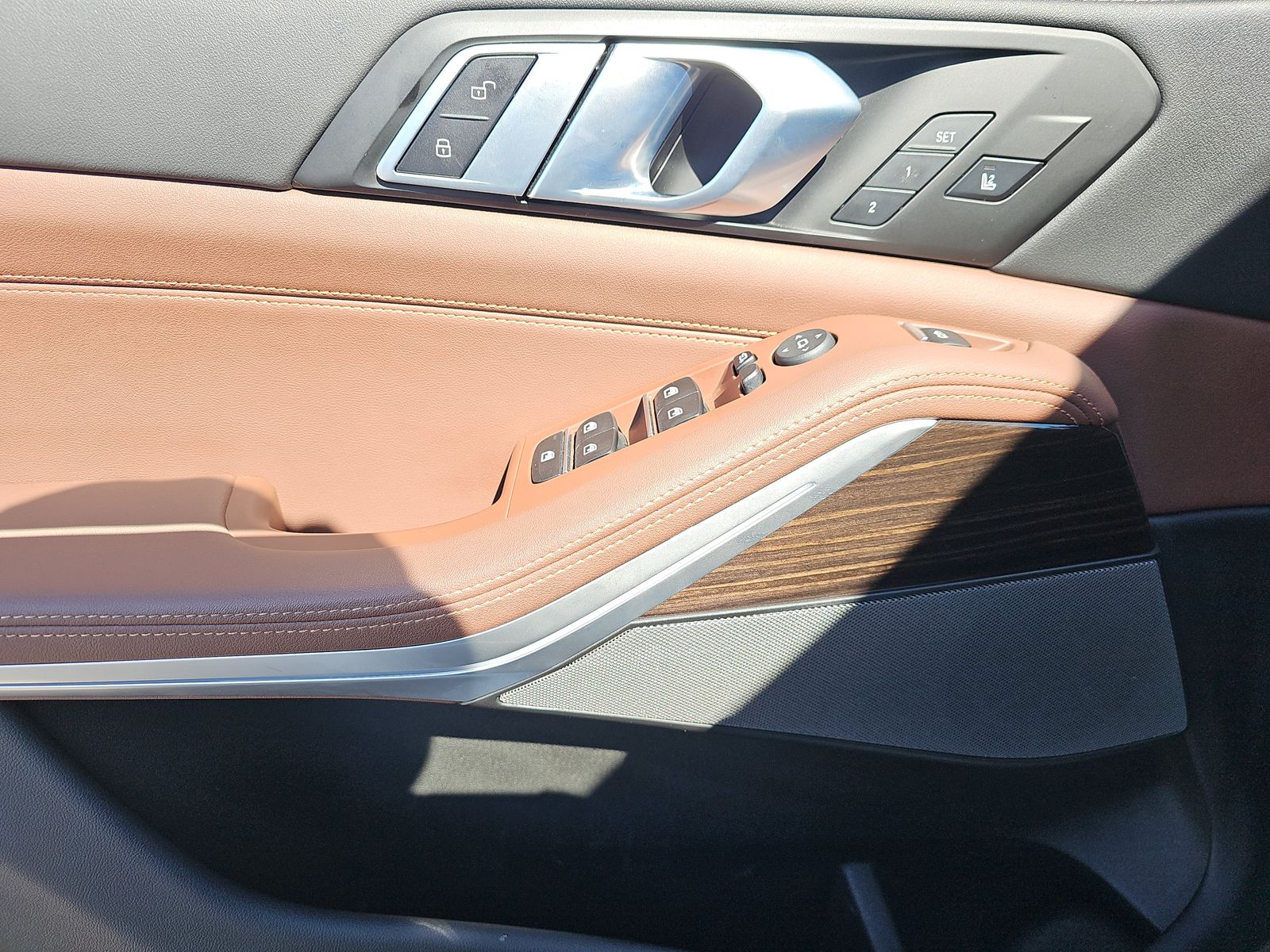 2025 BMW X5 xDrive40i AWD