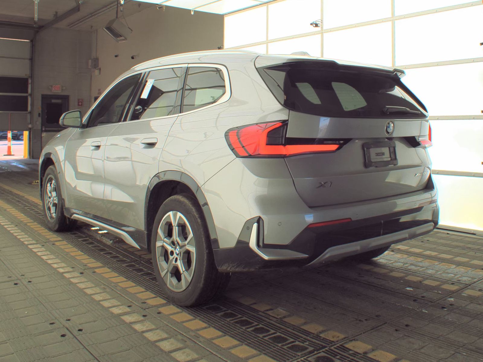 2025 BMW X1 xDrive28i AWD