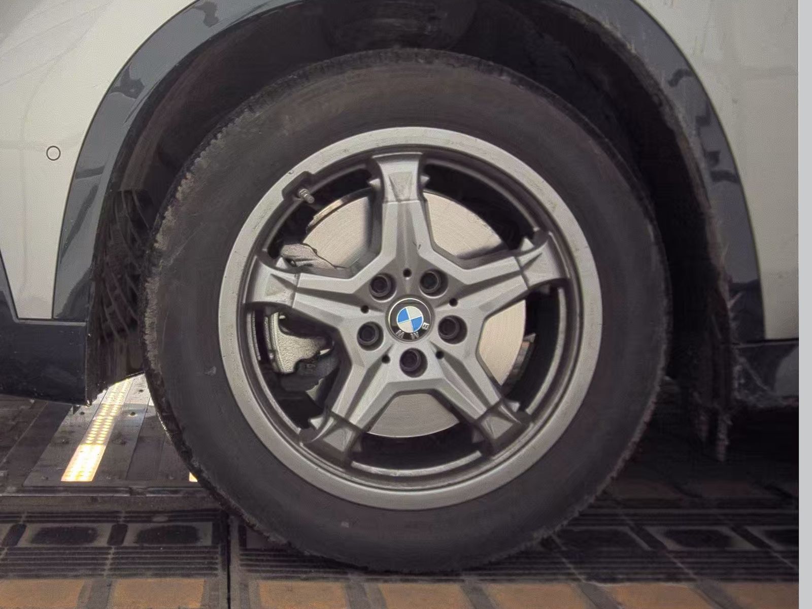 2025 BMW X1 xDrive28i AWD