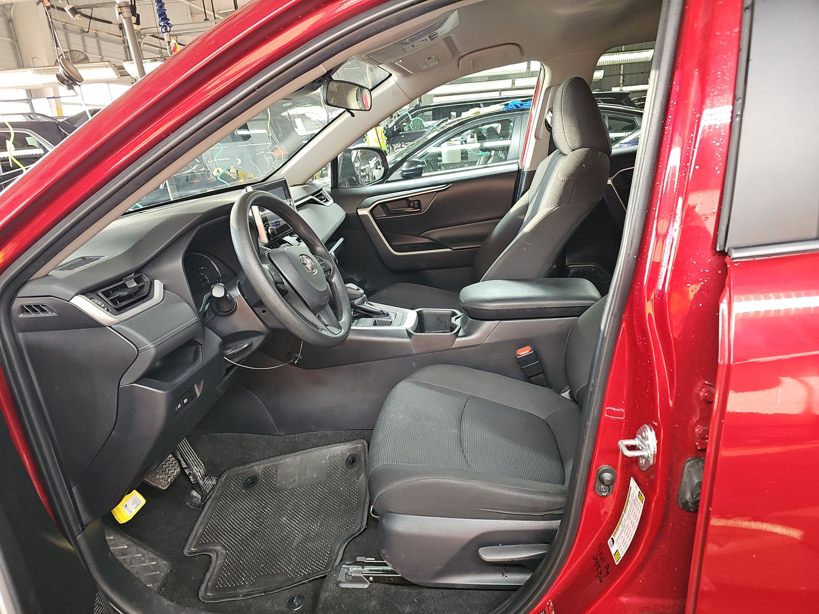 2024 Toyota RAV4 LE AWD