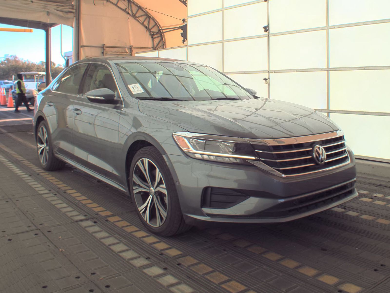 2020 Volkswagen Passat 2.0T SEL FWD