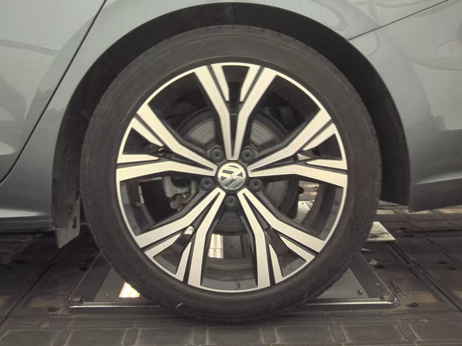 2020 Volkswagen Passat 2.0T SEL FWD