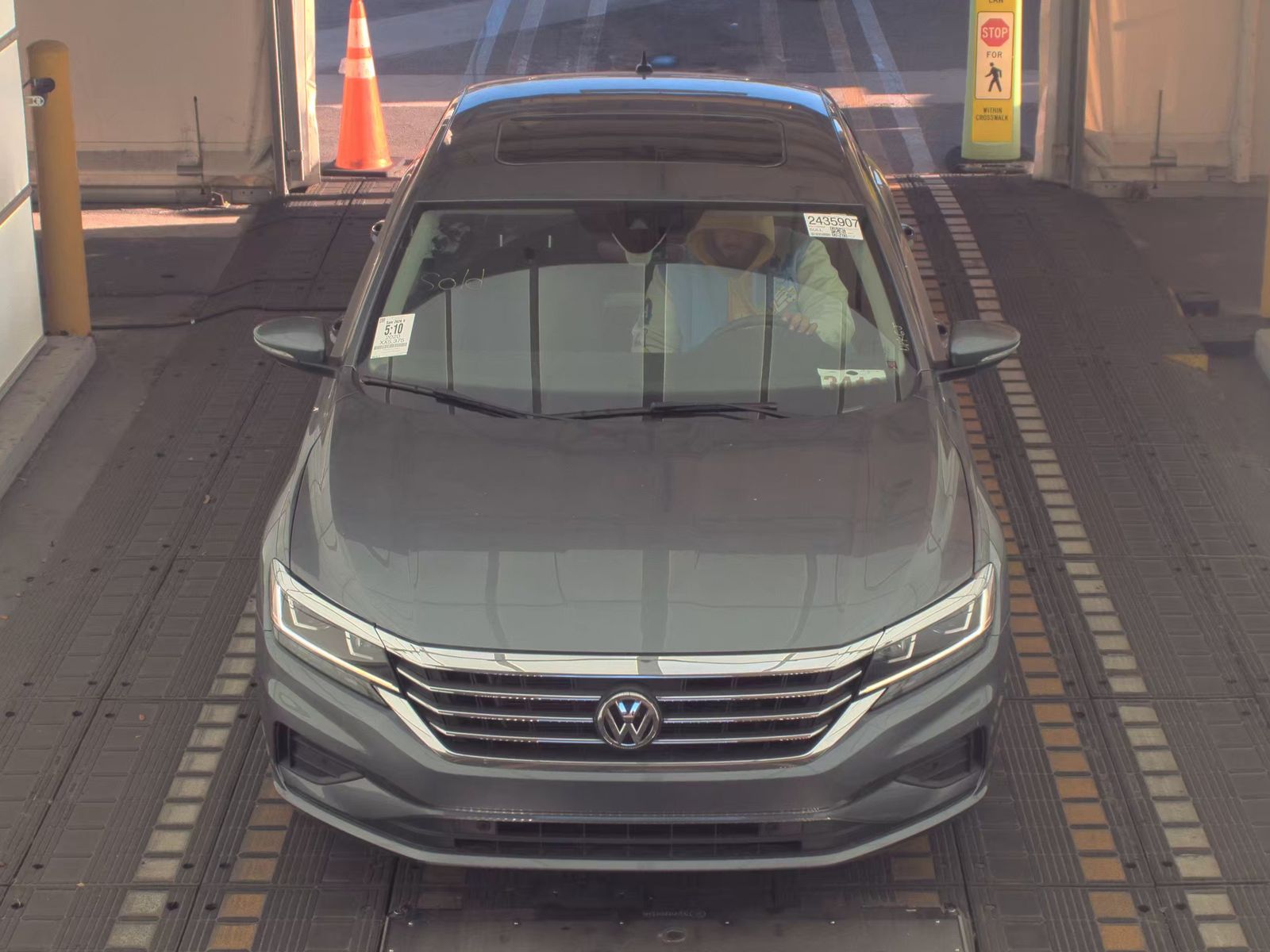 2020 Volkswagen Passat 2.0T SEL FWD