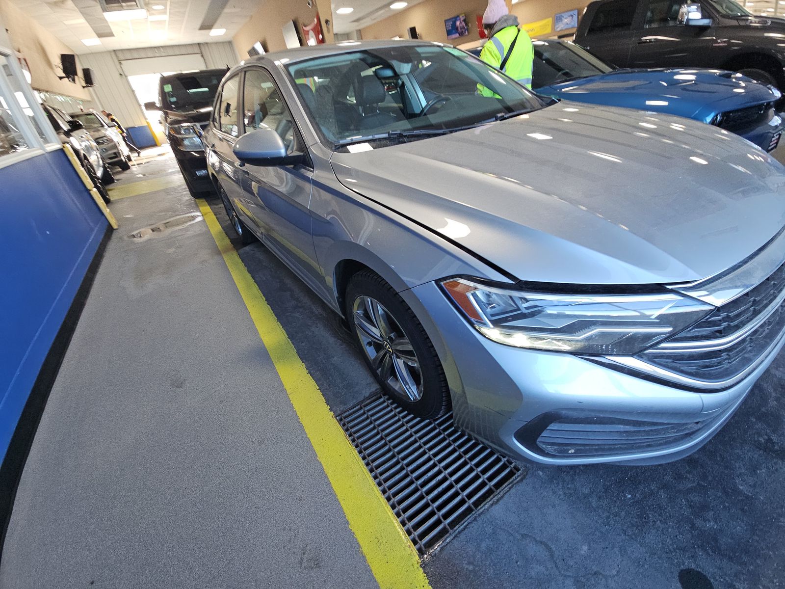 2024 Volkswagen Jetta 1.5T SE FWD