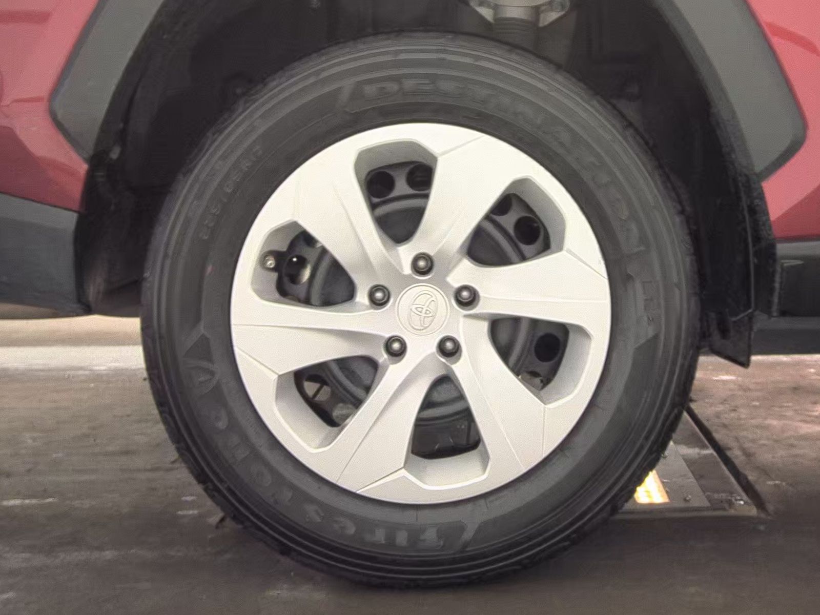 2024 Toyota RAV4 LE AWD