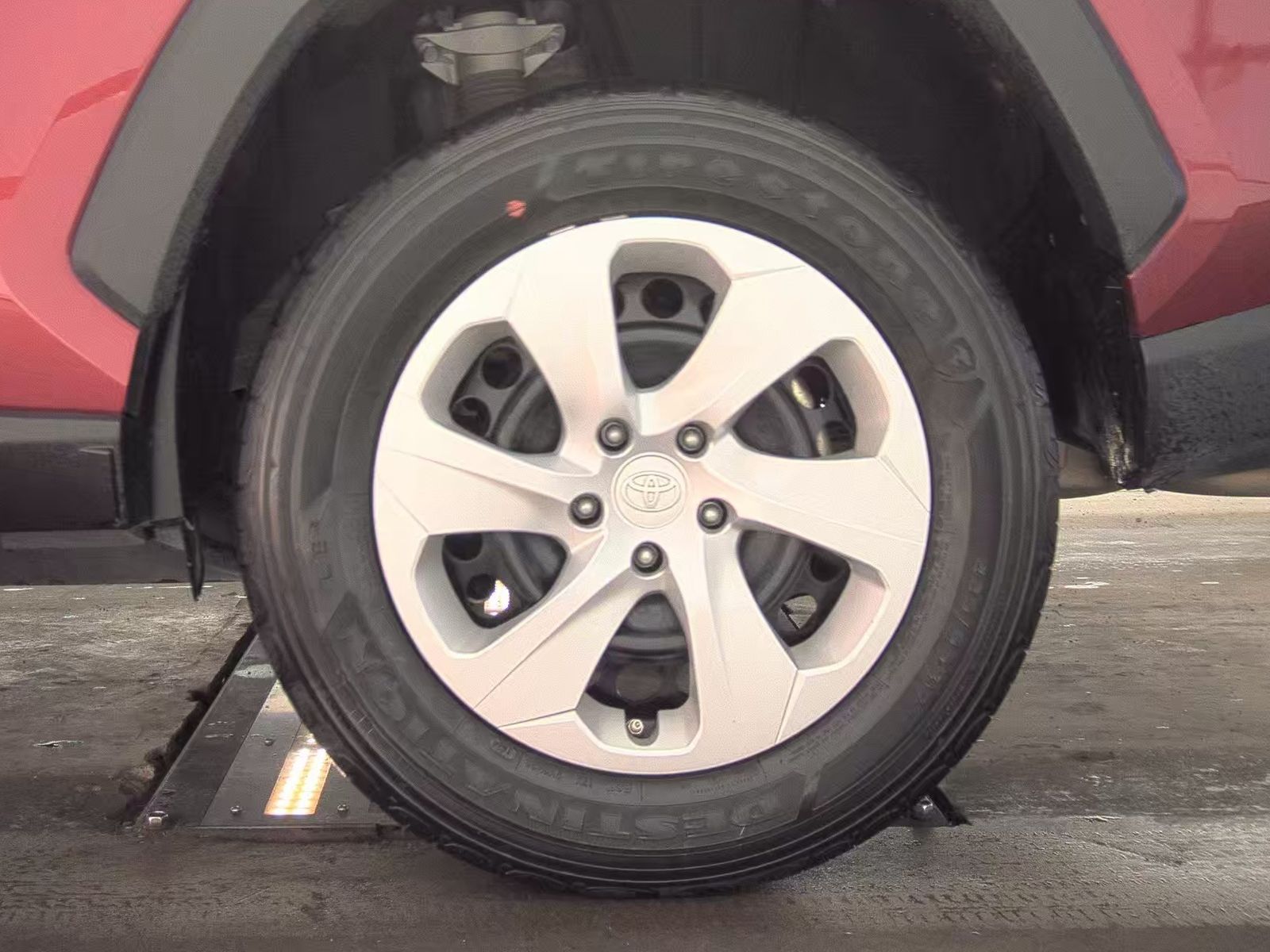 2024 Toyota RAV4 LE AWD